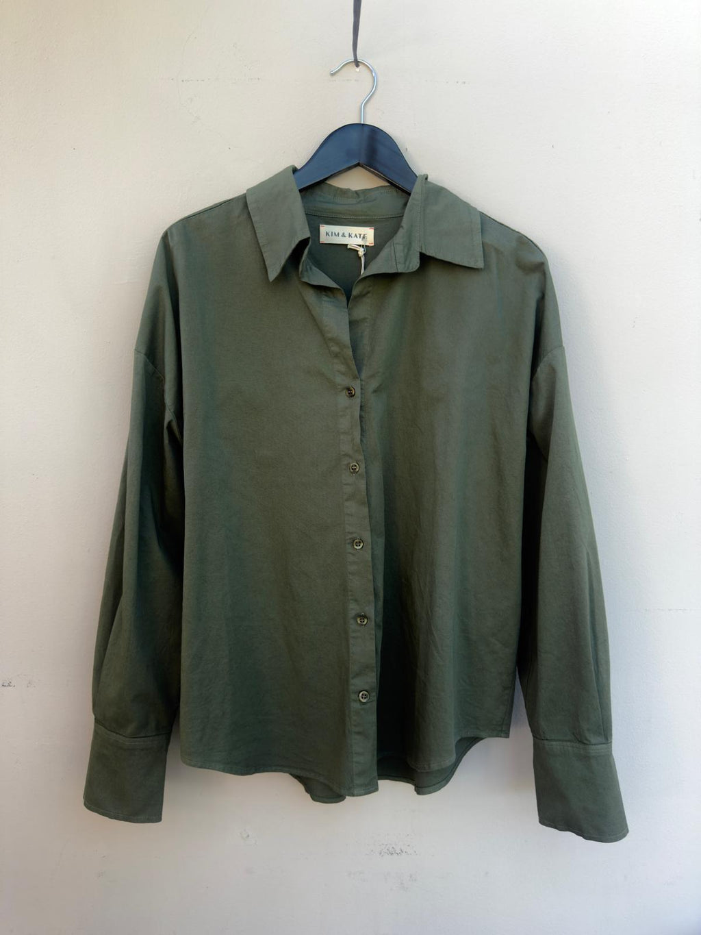 KIM & KATE The Boyfriend blouse Olive