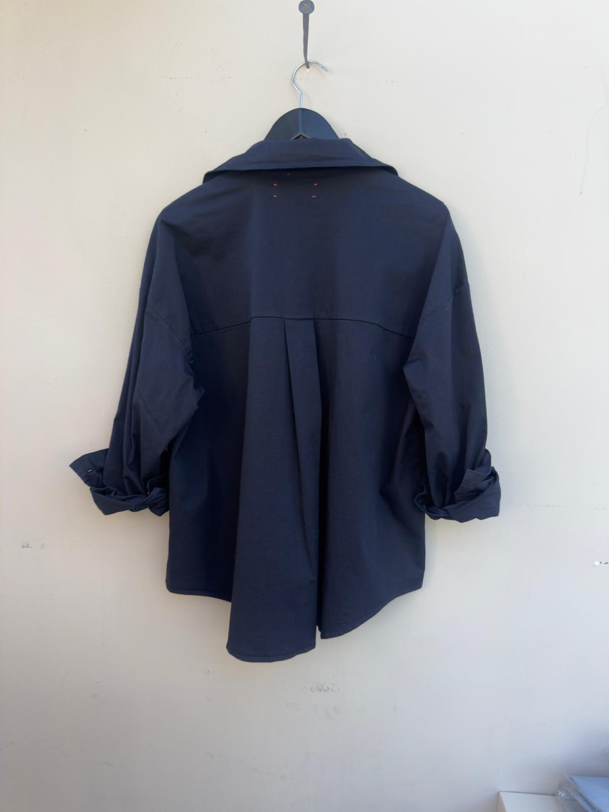 KIM & KATE The Boyfriend blouse Navy
