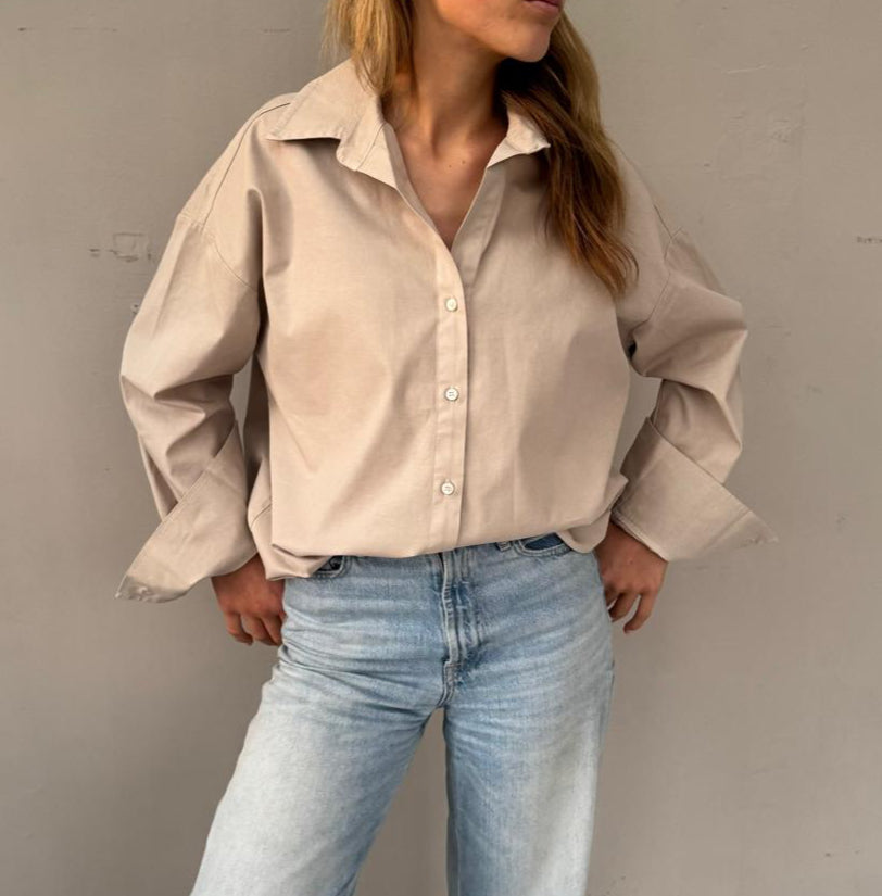 KIM & KATE The Boyfriend blouse Biscotti